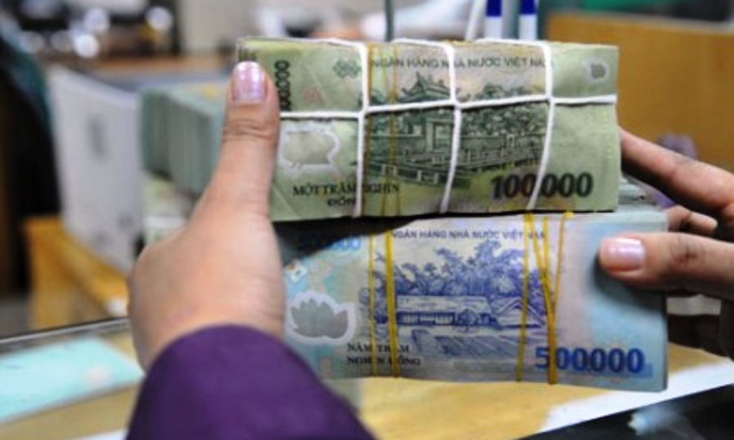 Tổng giá trị đầu tư vào 5 lĩnh vực nhạy cảm (bao gồm lĩnh vực bất động sản, chứng khoán, tài chính-ngân hàng, bảo hiểm và quỹ đầu tư) mà các tập đoàn, tổng công ty cần phải thoái là 23.325 tỷ đồng.