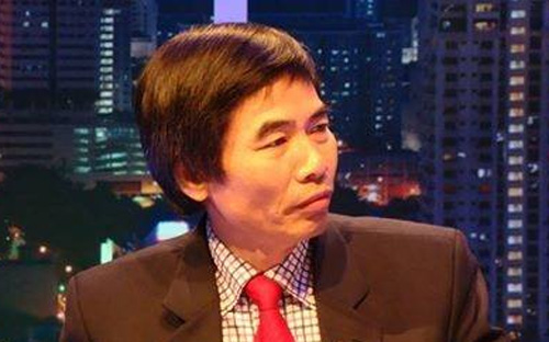 TS. Lê Thẩm Dương, Trưởng khoa Quản trị Kinh doanh Đại học Ngân hàng Tp.HCM.