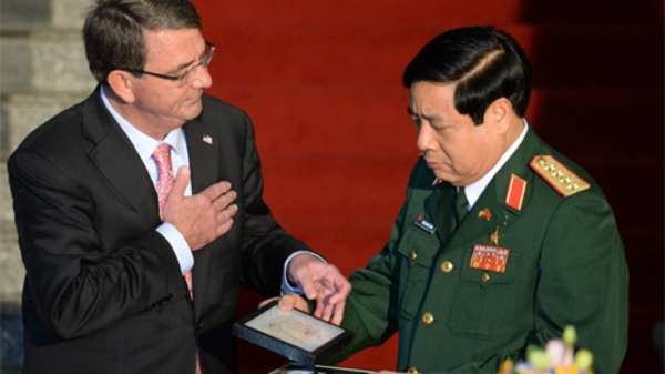Việt - Mỹ ký tuyên bố tầm nhìn chung về quan hệ quốc phòng