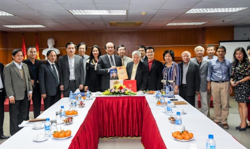 Bộ trưởng Mai Tiến Dũng thăm Thời báo Kinh tế Việt Nam