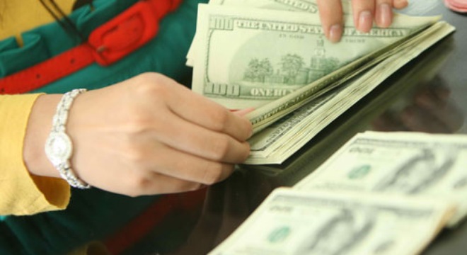 Đến 31/12/2014, phần lớn nhu cầu tín dụng ngoại tệ sẽ chính thức khép lại (ngoại trừ tình huống Ngân hàng Nhà nước một lần nữa nới thời hạn). Đây là chủ đích của nhà điều hành từ nhiều năm trước.