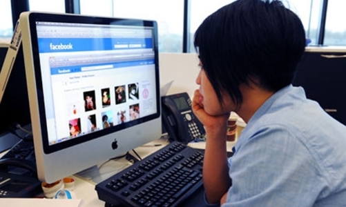 Quảng cáo trực tuyến: 4 lý do “không ngại” Google, Facebook