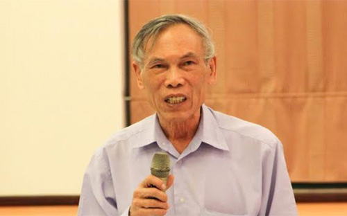 Không chỉ có ông Tuyển là vị chuyên gia duy nhất dành cho hoạt động được tổ chức đều đặn mỗi năm hai lần vào mùa xuân và mùa thu của Ủy ban Kinh tế sự quan tâm như vậy.