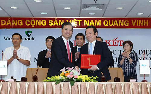 Lễ ký thỏa thuận hợp tác toàn diện giữa Vietcombank với DIV.<br>