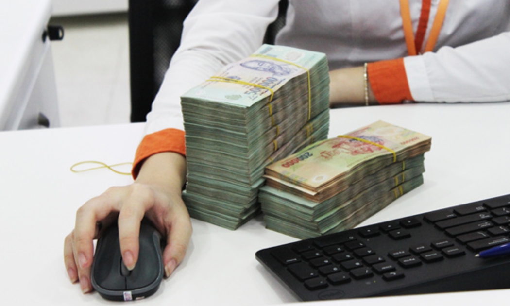 Cập nhật gần nhất, tính đến 30/9/2014, tỷ lệ vốn ngắn hạn cho vay trung dài hạn toàn hệ thống chỉ ở mức 19,04% - nằm sâu dưới giới hạn cho phép 30% - trong bối cảnh huy động vốn liên tục tăng trưởng cao và dư thừa vốn kéo dài.
