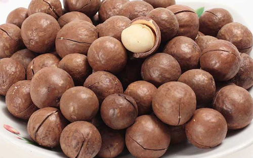 Giá nhân hạt mắc-ca thành phẩm nhập khẩu từ Úc hiện là 950 nghìn đồng/kg, tương đương khoảng 45 USD/kg.