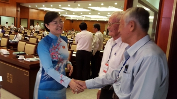 Lấy phiếu tín nhiệm Hà Nội - Tp.HCM: Những trùng hợp thú vị