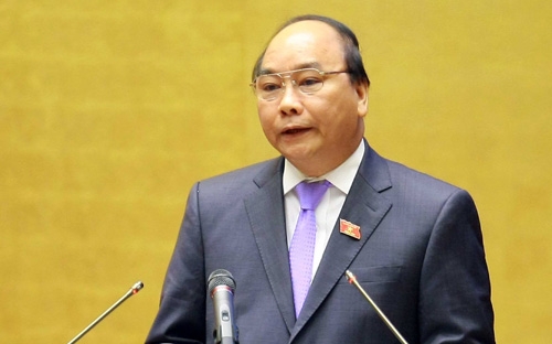 Phó thủ tướng Nguyễn Xuân Phúc tại nghị trường sáng 13/6.