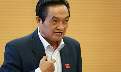 Chuyên gia kinh tế Trần Du Lịch.