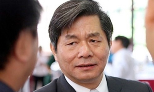 Bộ trưởng Vinh nói gì về “áo giáp đang rách”?