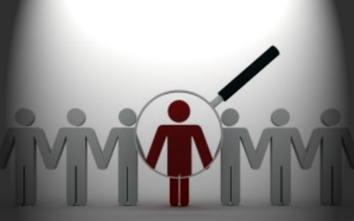 44 cán bộ Trung ương đã được luân chuyển về các địa phương, nhằm chuẩn bị một bước về nhân sự
 lãnh đạo cấp ủy địa phương, cơ quan, đơn vị ở Trung ương nhiệm kỳ tới.