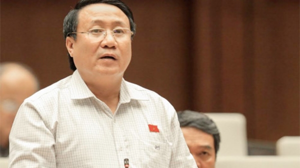 Lo nguy cơ lan từ nợ công sang ngân hàng