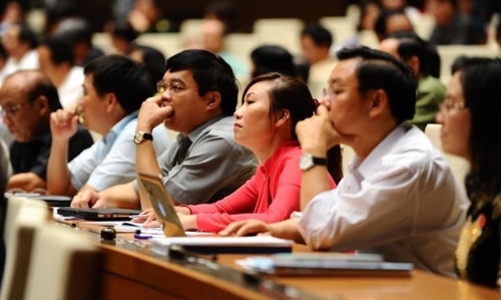 Quốc hội giám sát “hơn Mặt trận chút thôi”