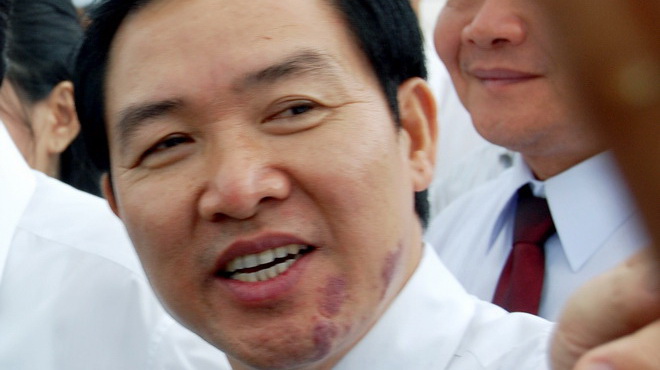 Bộ Giao thông Vận tải cách đây ít ngày vừa có quyết định buộc thôi việc 
với ông Dương Chí Dũng (nguyên Cục trưởng Hàng hải, Chủ tịch Hội đồng 
Quản trị Vinalines) hai năm sau ngày ông Dũng bị khởi tố.