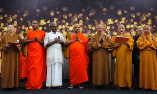 Một chiếc Boeing 777 có thể biến mất như thế nào?