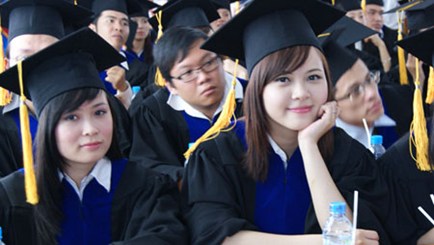 Báo cáo của Ủy ban Thường vụ Quốc hội cho thấy, còn nhiều quan điểm khác nhau về chủ trương một chương trình giáo dục phổ thông khả thi, thống nhất nhưng mềm dẻo, linh hoạt.