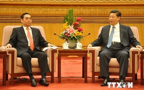 Ông Lê Hồng Anh hội kiến Tổng bí thư, Chủ tịch Tập Cận Bình - Ảnh: TTXVN.