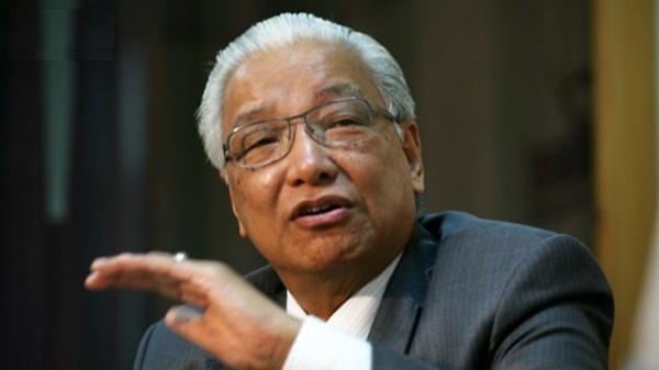 Kinh tế Việt Nam: “Vui lúc này e là quá sớm”