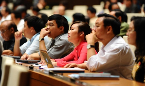 Hạn chế lấy phiếu tín nhiệm vì có “tác dụng phụ”?