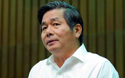 Một việc “không hề mới” mà theo Bộ trưởng Bộ Kế hoạch và Đầu tư Bùi 
Quang Vinh thì đã thành thông lệ quốc tế nhưng lại là mới, thậm chí rất 
mới ở Việt Nam, đó là việc xây dựng kế hoạch đầu tư trung hạn cho cả 
giai đoạn 5 năm.