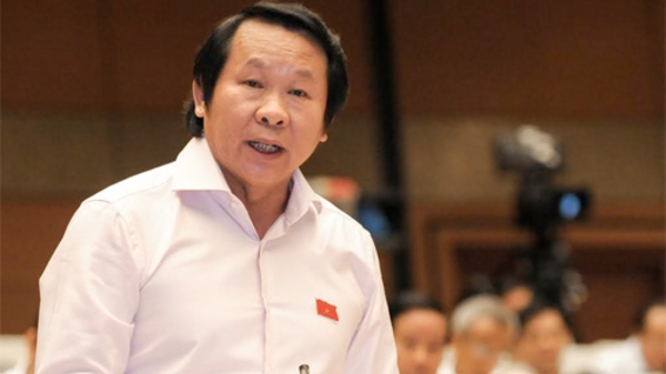 Ngân hàng thành tâm điểm nghị trường