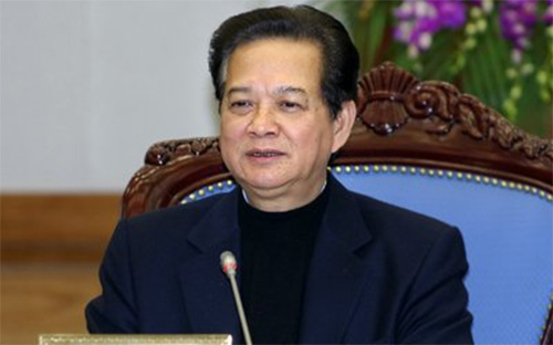 Thủ tướng cho biết, Chính phủ sẽ tập trung hoàn thiện khuôn khổ pháp lý, tạo thuận lợi cho việc xử lý nợ xấu, nhất là các quy định về mua, bán nợ và tài sản bảo đảm, trách nhiệm của người đi vay và quyền của chủ nợ.