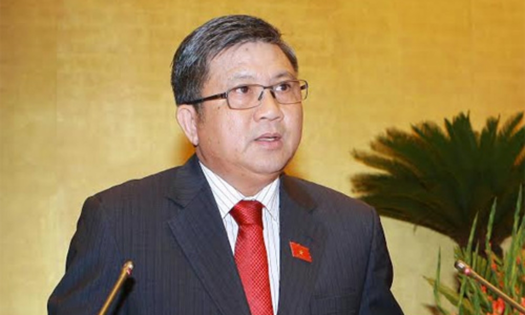 Chủ nhiệm Ủy ban Kinh tế Nguyễn Văn Giàu trình bày báo cáo giải trình tiếp thu dự thảo Luật Doanh nghiệp (sửa đổi).