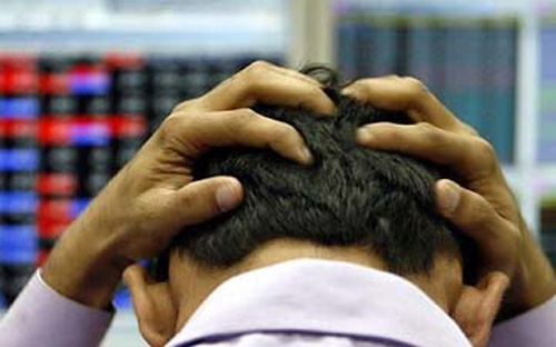 Một tháng sau khi Ngân hàng Nhà nước ban hành Thông tư 36, những nghi ngại trên thị trường chứng khoán mới thực sự thể hiện.