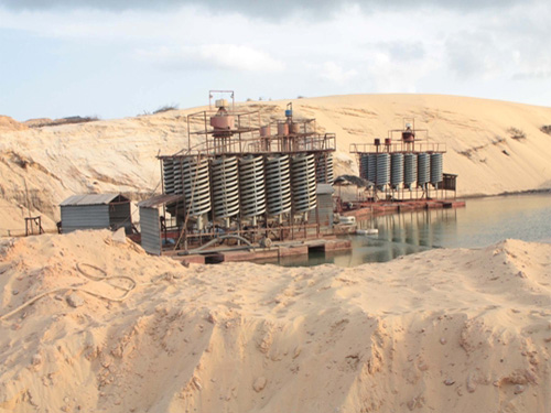 Một điểm khai thác titan tại tỉnh Bình Thuận.<br>