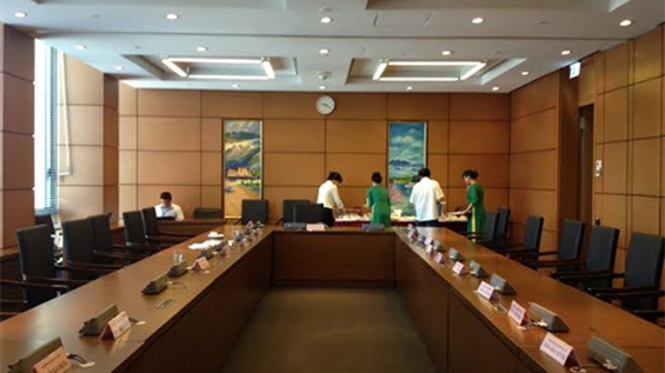 Góc nghị trường: “Biên bản” họp tổ