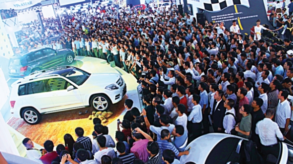 Chưa thể giảm thuế tiêu thụ đặc biệt với ôtô