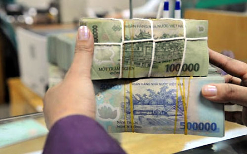 Theo cơ quan ban hành, những quy định mới vừa ban hành là một bước tiến lớn để nâng cao các tiêu chuẩn an toàn, tăng cường hơn nữa sự minh bạch trong hoạt động của các tổ chức tín dụng; qua đó góp phần hạn chế tình trạng sở hữu chéo, thúc đẩy quá trình tái cơ cấu hệ thống.