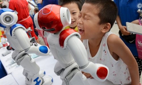 Cách mạng robot Trung Quốc ảnh hưởng gì đến kinh tế toàn cầu?