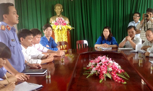 “Không lý gì cảnh sát điều tra lại quản trại tạm giam”