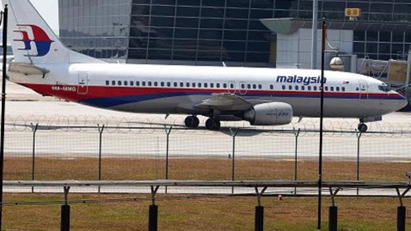Giá cổ phiếu Malaysia Airlines rớt chóng mặt