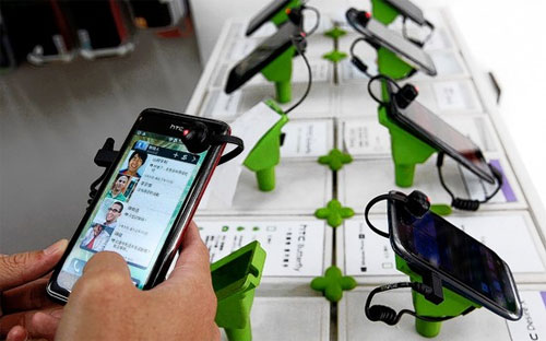 So với thời “hoàng kim” trước kia, HTC hiện nay đã sa sút nhiều - Ảnh: Reuters.<br>