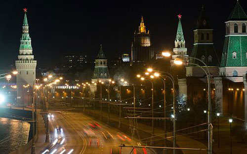 Việc bị giảm triển vọng tín nhiệm có thể khiến chi phí vay vốn trái 
phiếu của Nga gia tăng, theo đó tạo rào cản cho sự phục hồi tăng trưởng - Ảnh: Getty.<br>