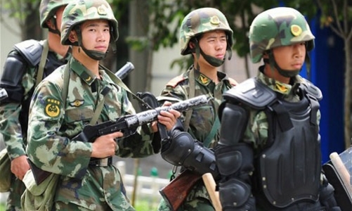 Trung Quốc tử hình 8 phần tử khủng bố Tân Cương