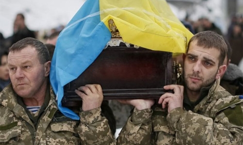 Ukraine khẳng định đụng quân Nga ở miền Đông