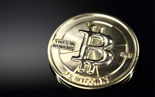 Phần Lan là quốc gia mới nhất trên thế giới nỗ lực kiểm soát sự phổ 
biến lan rộng của các loại tiền ảo không nằm trong sự kiểm soát của bất 
kỳ ngân hàng trung ương hay chính phủ nào, mà điển hình là Bitcoin - Ảnh: Bloomberg.<br>