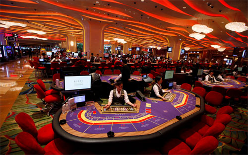 Bên trong một sòng bạc ở Macau.<br>