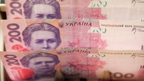 Ukraine đứng ở bờ vực vỡ nợ quốc gia