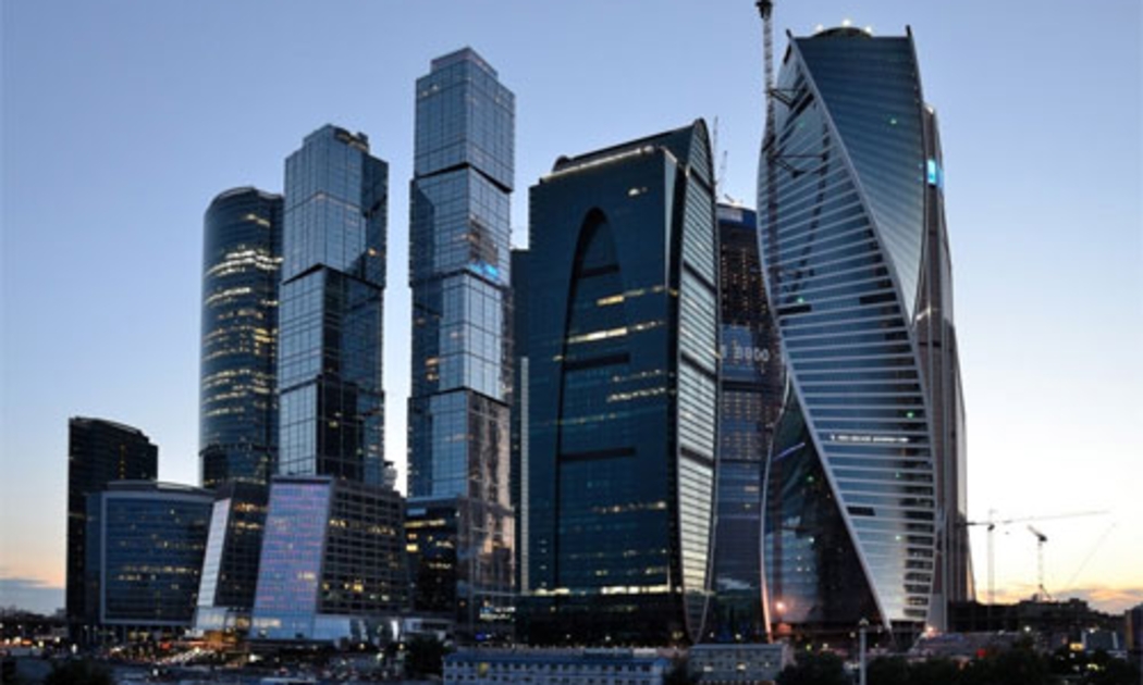 Trong khu phức hợp Moskva City có tòa tháp Mercury City Tower cao nhất châu Âu và một tòa tháp khác cao thứ ba khu vực - Ảnh: BI.<br>