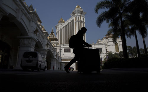 Bên ngoài một sòng bạc của Galaxy Entertainment Group ở Macau - Ảnh: Bloomberg.<br>