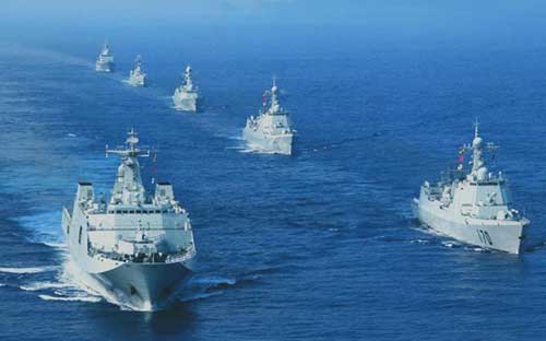 Một biên đội tàu chiến của Trung Quốc - Ảnh: Qianzhan.<br>
