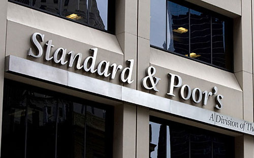 Động thái này của tổ chức định mức tín nhiệm S&amp;P được cho là sẽ có tác động tới nền kinh tế Nga - Ảnh: Wlb.<br>