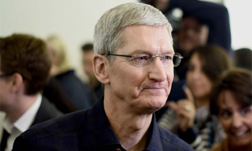 Apple tăng gấp đôi thù lao cho sếp tổng