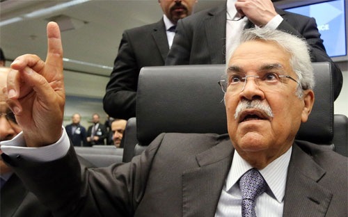 Bộ trưởng Bộ Dầu lửa Saudi Arabia, ông Ali al-Naimi - Ảnh: AP/WSJ.