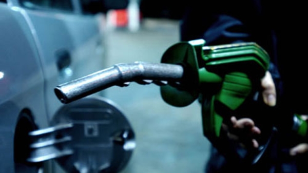 Giá dầu thế giới lại xuống đáy mới