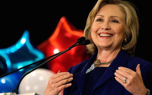 Trong cuộc thăm dò của CNBC, bà Clinton giành được sự ủng hộ của 91% số cử tri triệu phú theo Đảng Dân chủ, 13% cử tri triệu phú theo Đảng Cộng hòa, và 57% cử tri triệu phú độc lập.<br>